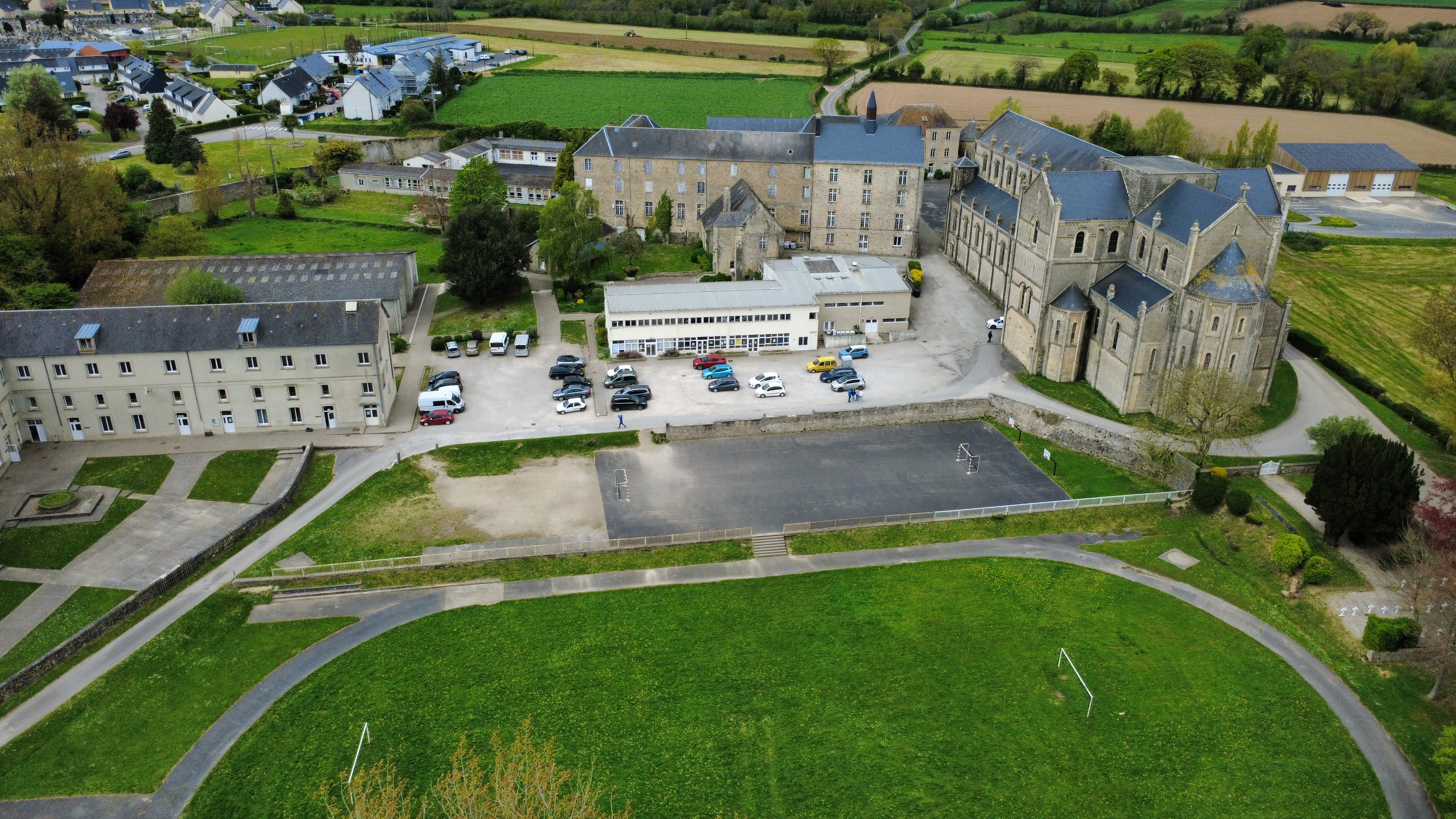 dji_fly_20260414_151434_115_1776172484484_photo_optimized.JPG